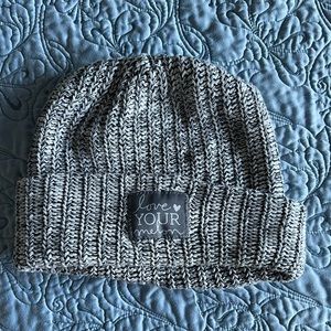 Love Your Melon beanie hat gray knit